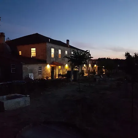 Solar Dos Pedrosos Fornos de Algodres