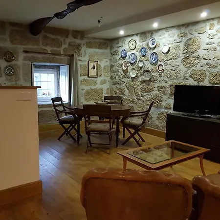 Solar Dos Pedrosos Farm stay *