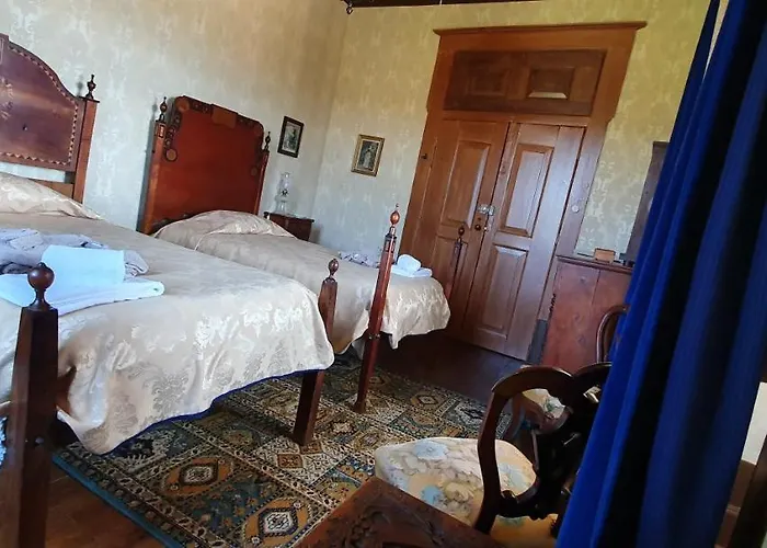 Solar Dos Pedrosos * Fornos de Algodres