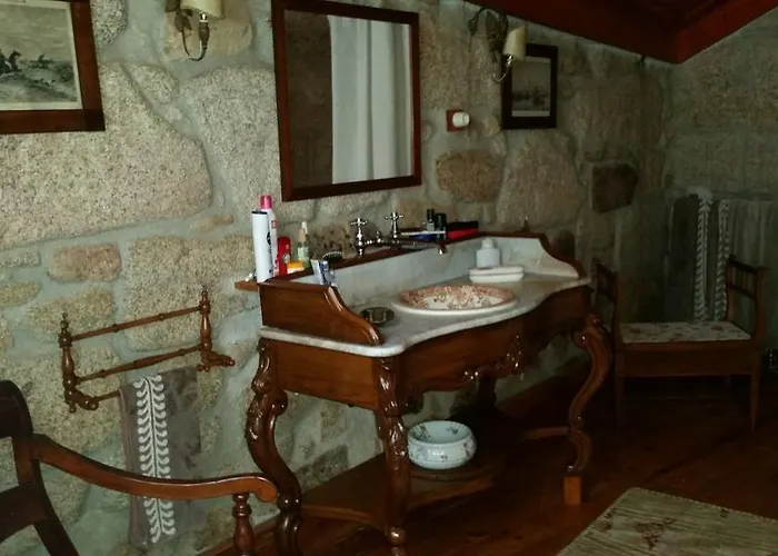 Alojamento de Turismo Rural Solar Dos Pedrosos *