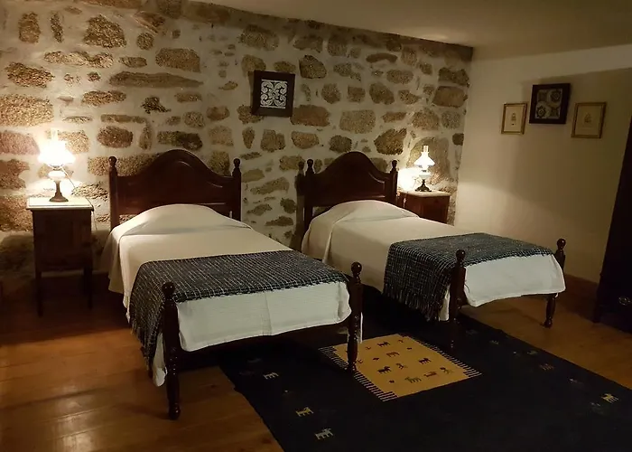 Solar Dos Pedrosos Fornos de Algodres