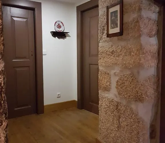 Solar Dos Pedrosos Alojamento de Turismo Rural *