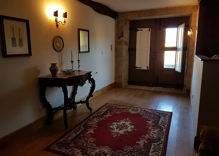 Solar Dos Pedrosos * Fornos de Algodres