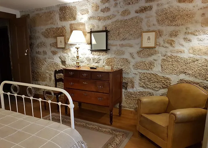 Solar Dos Pedrosos Fornos de Algodres