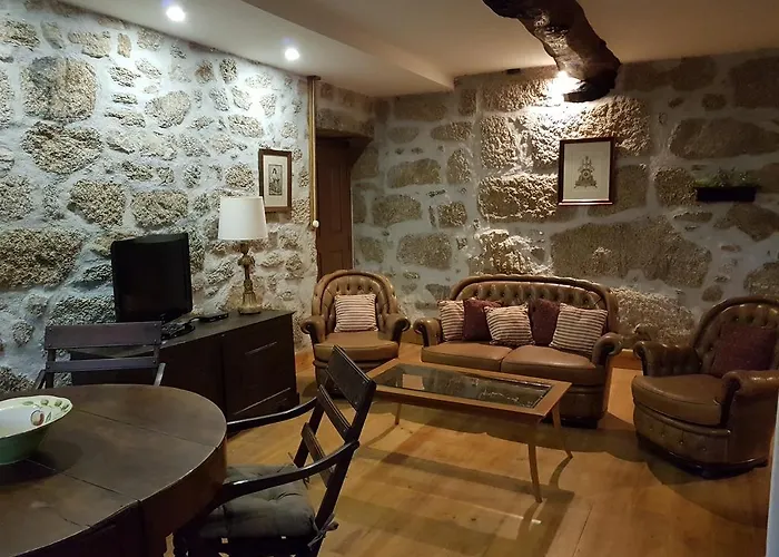 Alojamento de Turismo Rural Solar Dos Pedrosos *